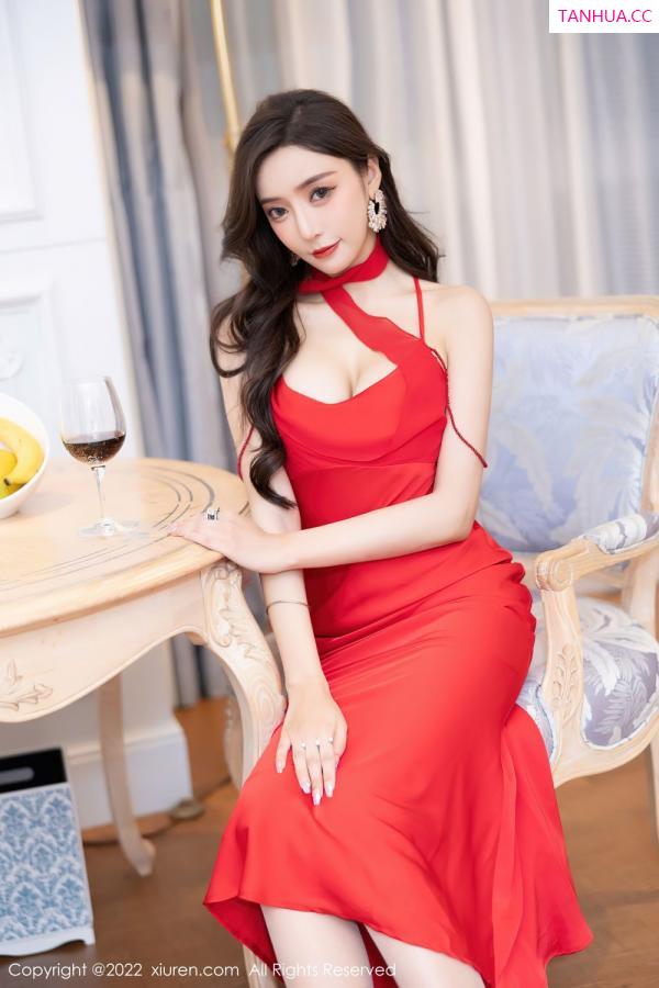 王馨瑶  [XiuRen]高清写真图 2022.08.19 No.5470 王馨瑶yanni第15张图片
